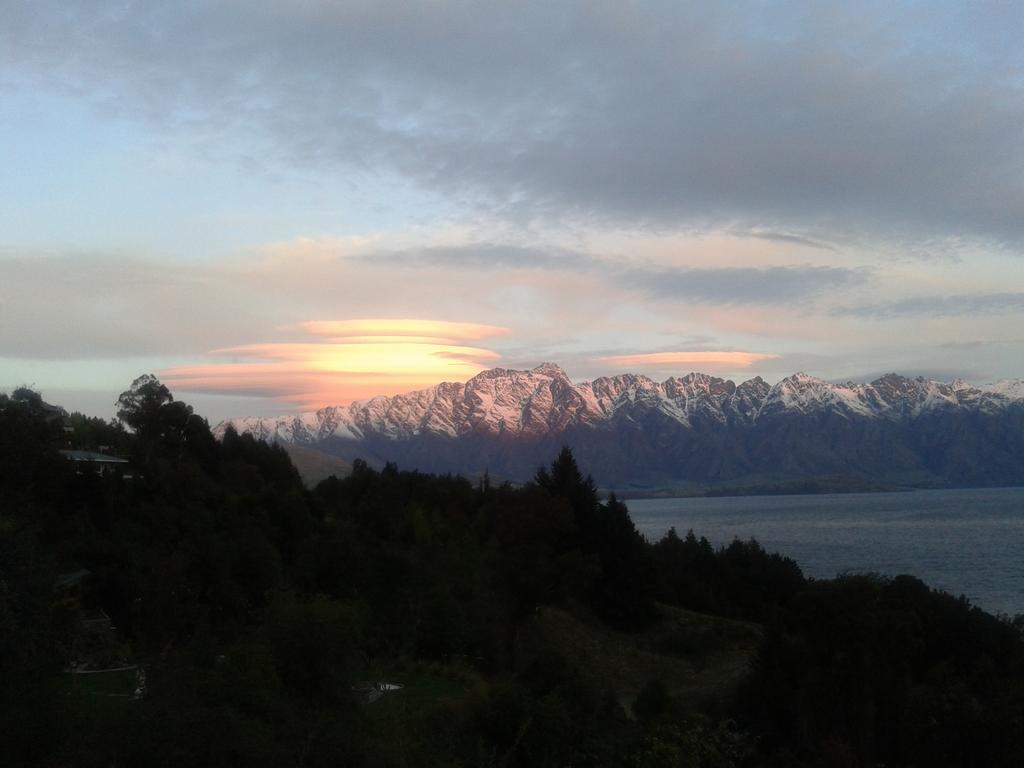 Hidden Lodge Queenstown Eksteriør bilde